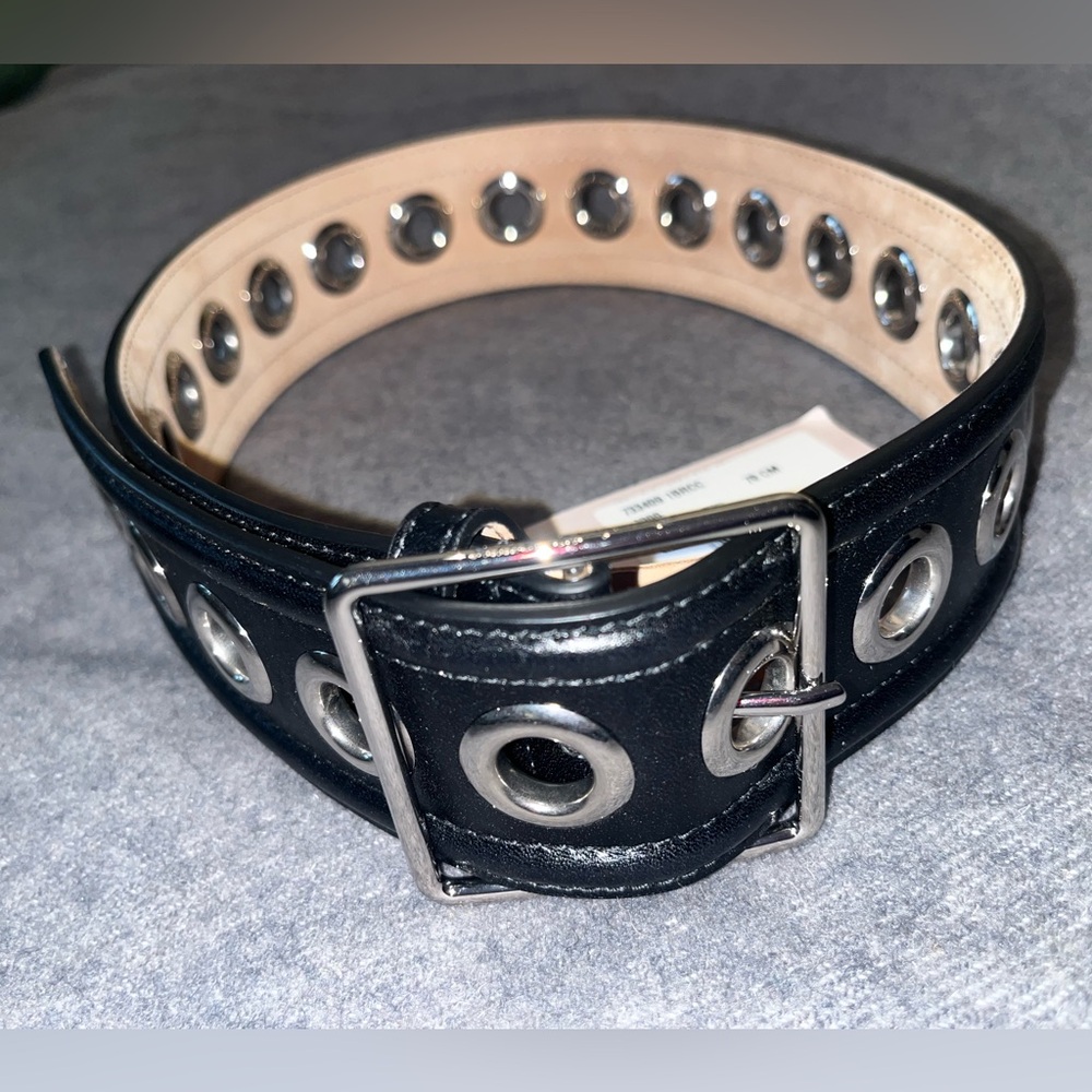 Alexander McQueen NWT Black calf leather Belt with Silver grommet eyelet 70cm